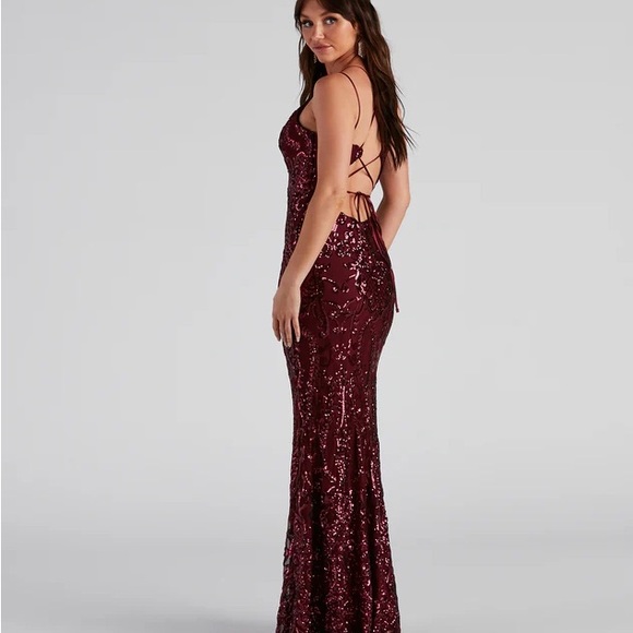 Windsor Amaya burgundy sequin dress size 9 - Picture 4 of 7